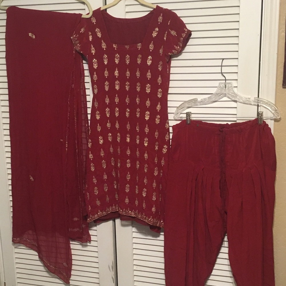 Deep red and gold salwar 3-pc